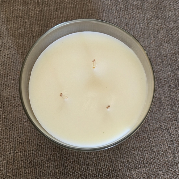 Bath & Body Works candle - Pumpkin Pecan Waffles - Picture 3 of 3